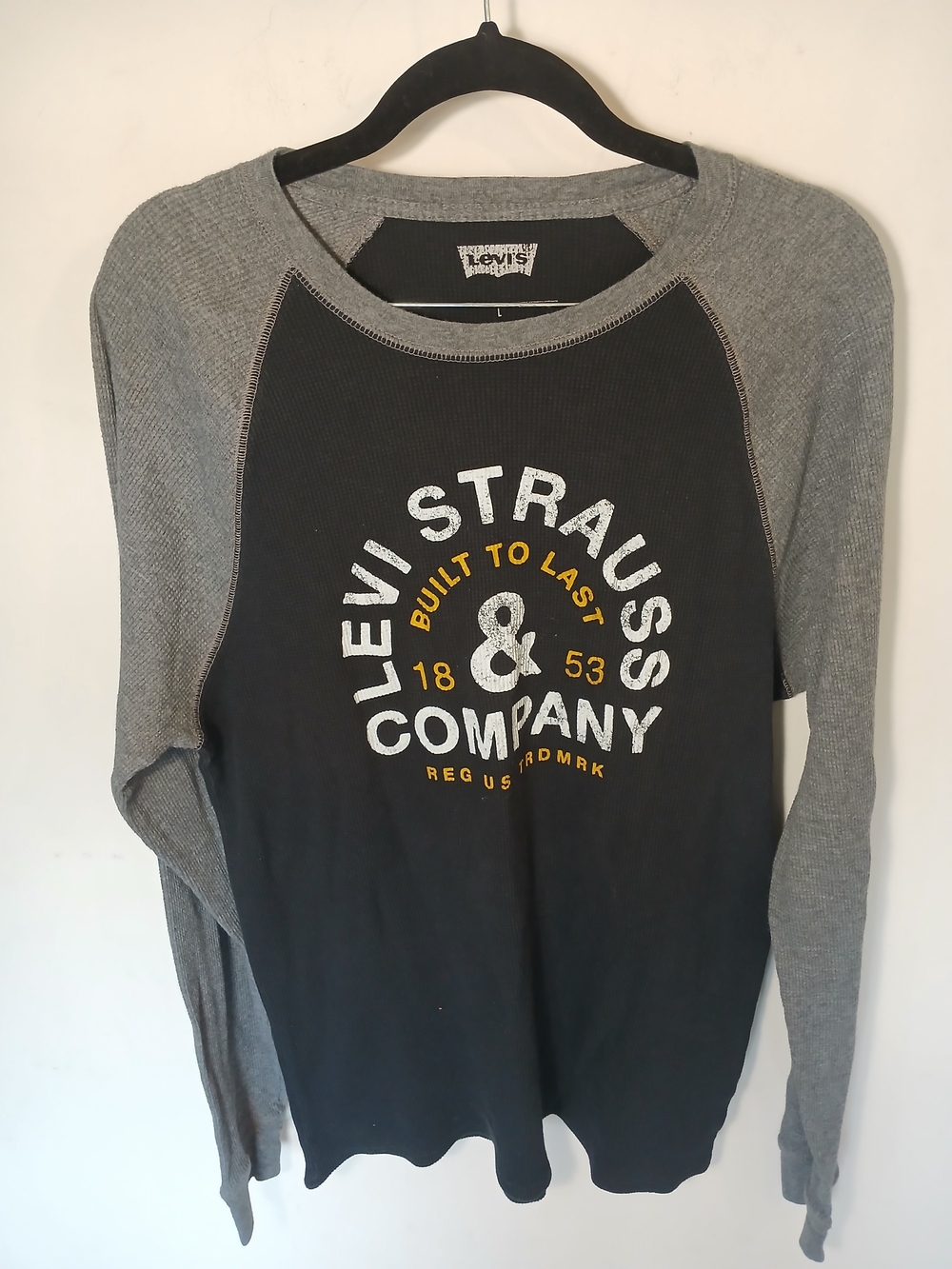 Levi's Black & Gray Raglan Neck Thermal Long Sleeve